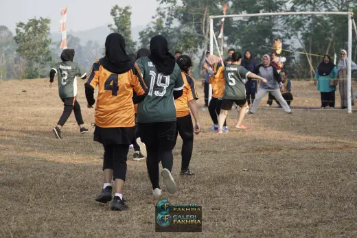 RT03 RW09 VS RT04 RW10 65