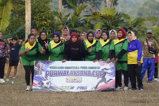 RT04 RW09 VS RT02 RW09 01