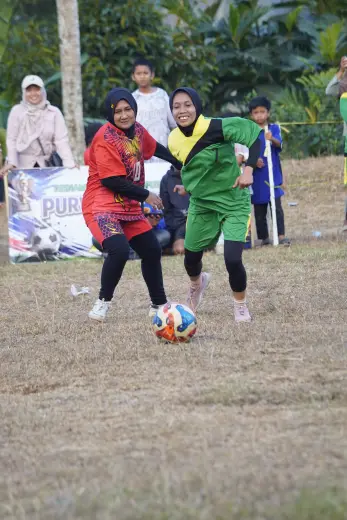 RT04 RW09 VS RT02 RW09 76