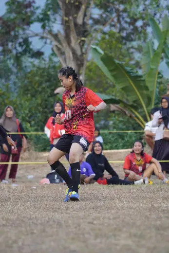RT04 RW09 VS RT02 RW09 101