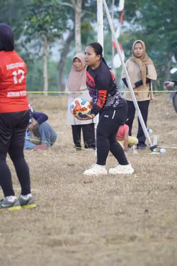 RT04 RW09 VS RT02 RW09 108
