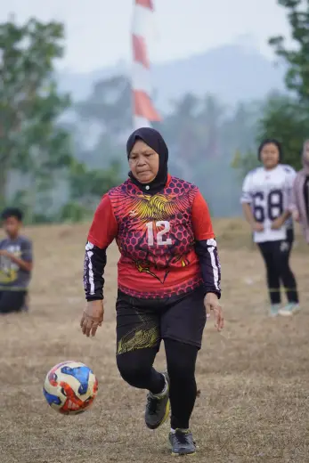 RT04 RW09 VS RT02 RW09 114