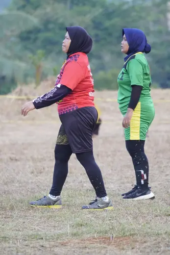 RT04 RW09 VS RT02 RW09 123