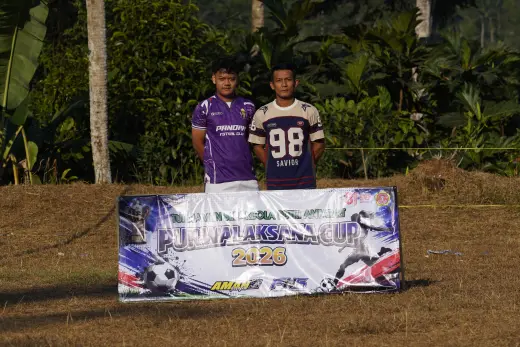 RT01 RW09 VS RT01 RW10 15