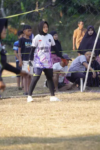 RT01 RW09 VS RT01 RW10 28