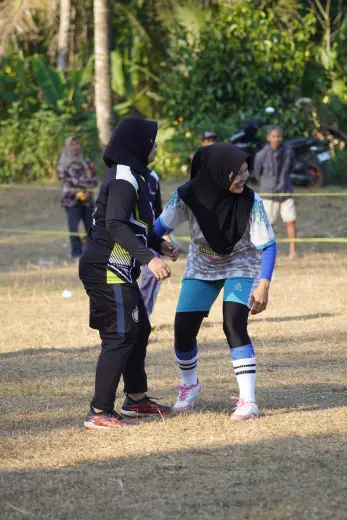 RT01 RW09 VS RT01 RW10 101