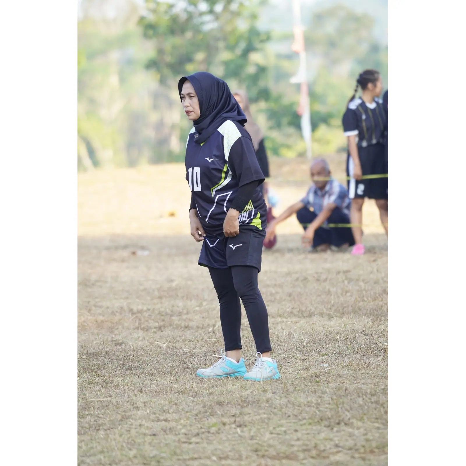 RT01 RW09 VS RT01 RW10 222