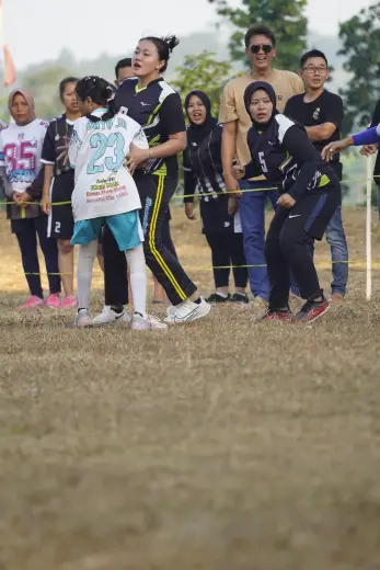 RT01 RW09 VS RT01 RW10 231