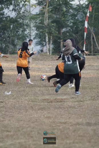 RT03 RW09 VS RT04 RW10 65