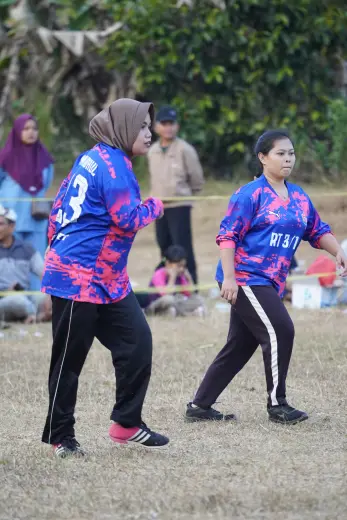 RT02 RW10 VS RT03 RW10 107