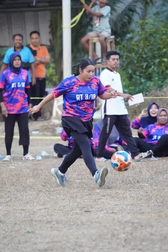 RT02 RW10 VS RT03 RW10 196