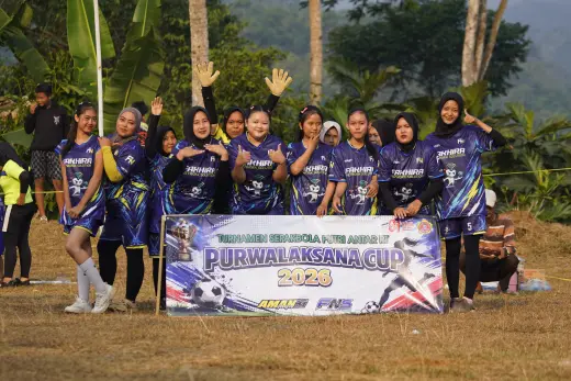 RT03 RW09 VS RT05 RW10 24