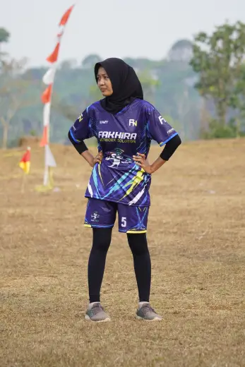 RT03 RW09 VS RT05 RW10 53