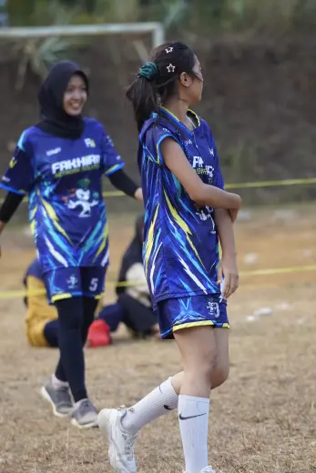 RT03 RW09 VS RT05 RW10 126