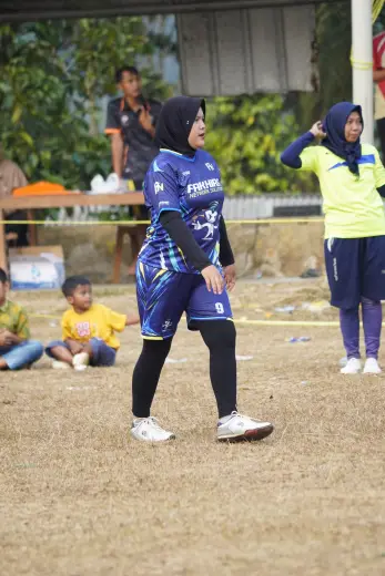 RT03 RW09 VS RT05 RW10 160