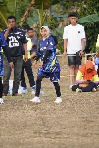 RT03 RW09 VS RT05 RW10 164