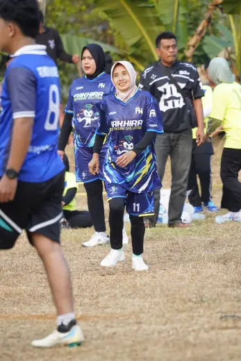 RT03 RW09 VS RT05 RW10 165