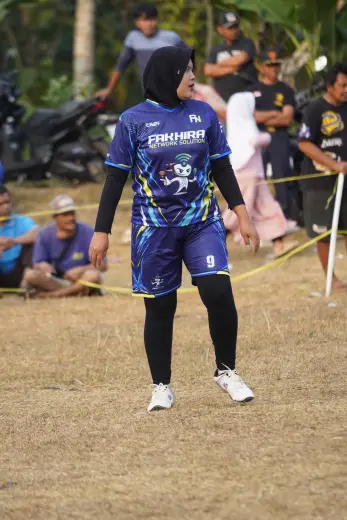 RT03 RW09 VS RT05 RW10 178