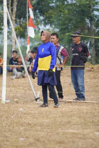 RT04 RW10 VS RT02 RW09 61