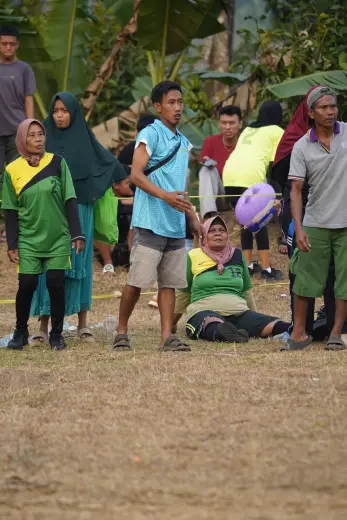RT04 RW10 VS RT02 RW09 67
