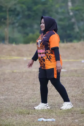 RT04 RW10 VS RT02 RW09 122