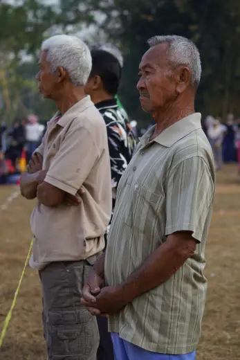 RT01 RW09 VS RT03 RW10 07