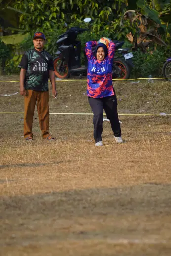 RT01 RW09 VS RT03 RW10 51