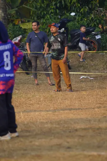 RT01 RW09 VS RT03 RW10 82