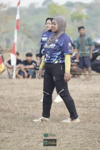 RT05 RW10 VS RT04 RW09 52