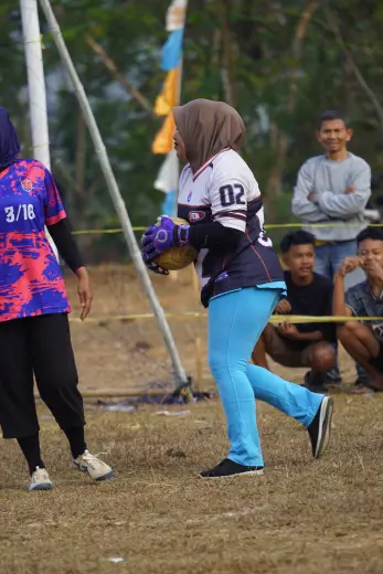 RT01 RW09 VS RT03 RW10 121