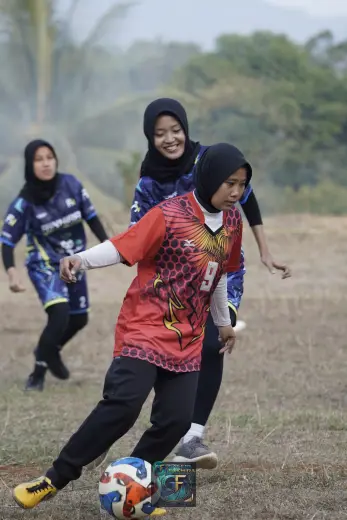 RT05 RW10 VS RT04 RW09 56