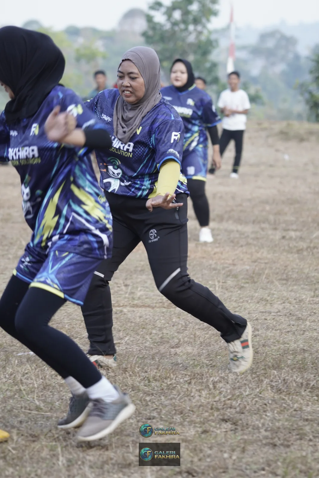 RT05 RW10 VS RT04 RW09 57