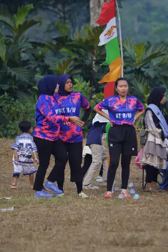RT01 RW09 VS RT03 RW10 200