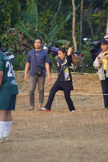 RT01 RW09 VS RT03 RW10 230