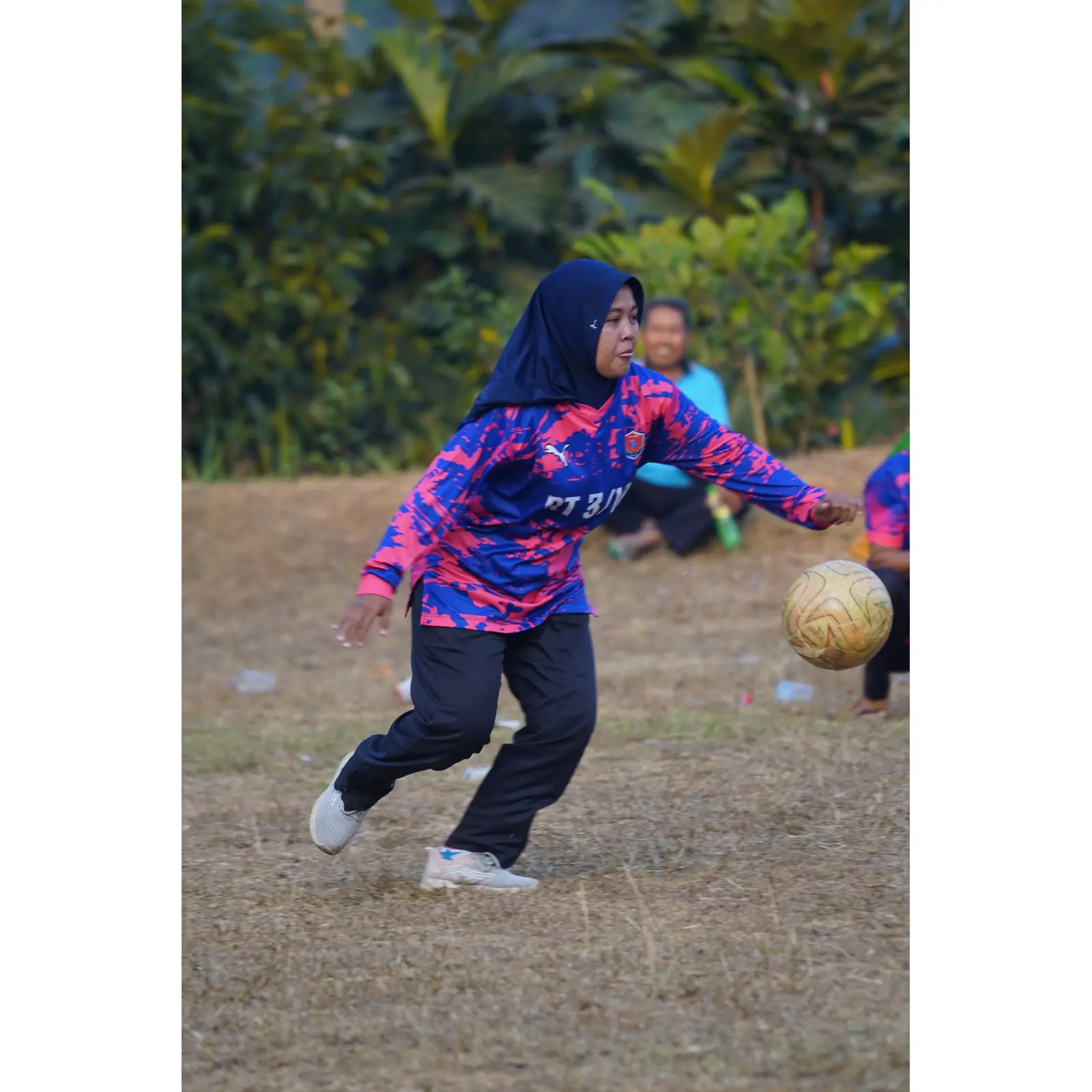 RT01 RW09 VS RT03 RW10 231