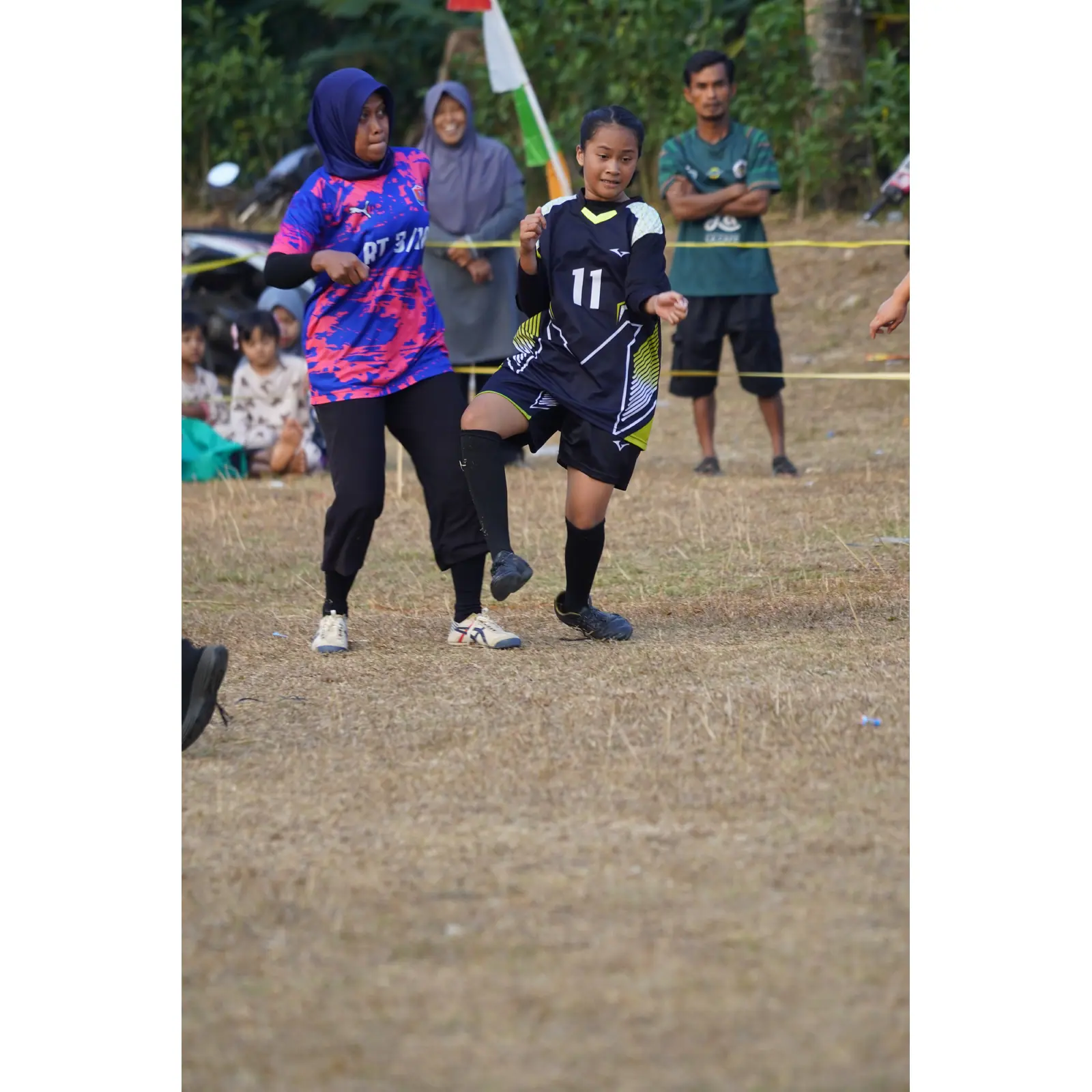 RT01 RW09 VS RT03 RW10 241