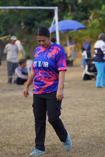 RT01 RW09 VS RT03 RW10 275