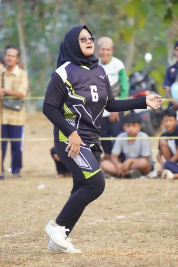 RT01 RW09 VS RT03 RW10 283