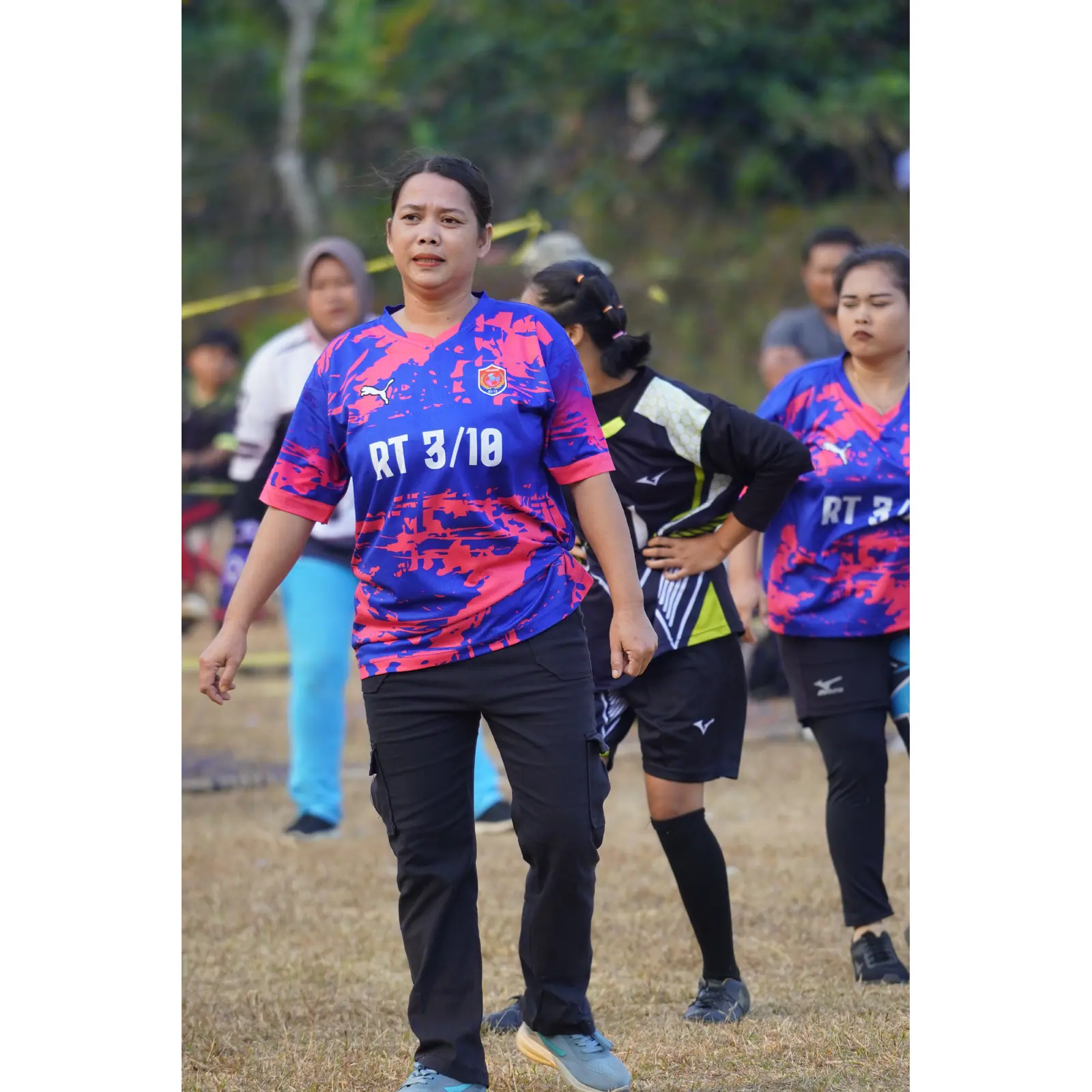 RT01 RW09 VS RT03 RW10 294