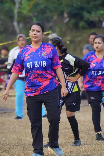 RT01 RW09 VS RT03 RW10 294