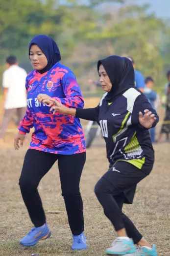 RT01 RW09 VS RT03 RW10 309