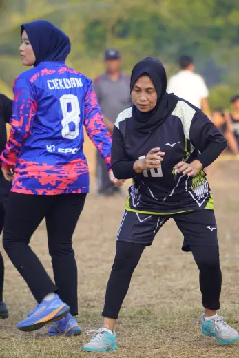 RT01 RW09 VS RT03 RW10 310