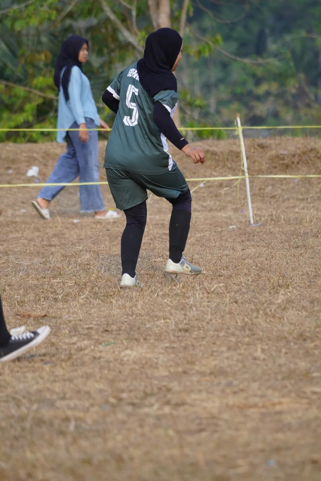 RT04 RW10 VS RT04 RW09 16