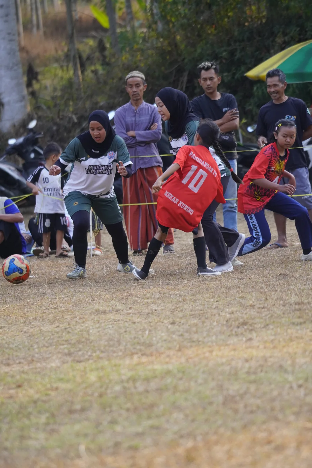 RT04 RW10 VS RT04 RW09 97