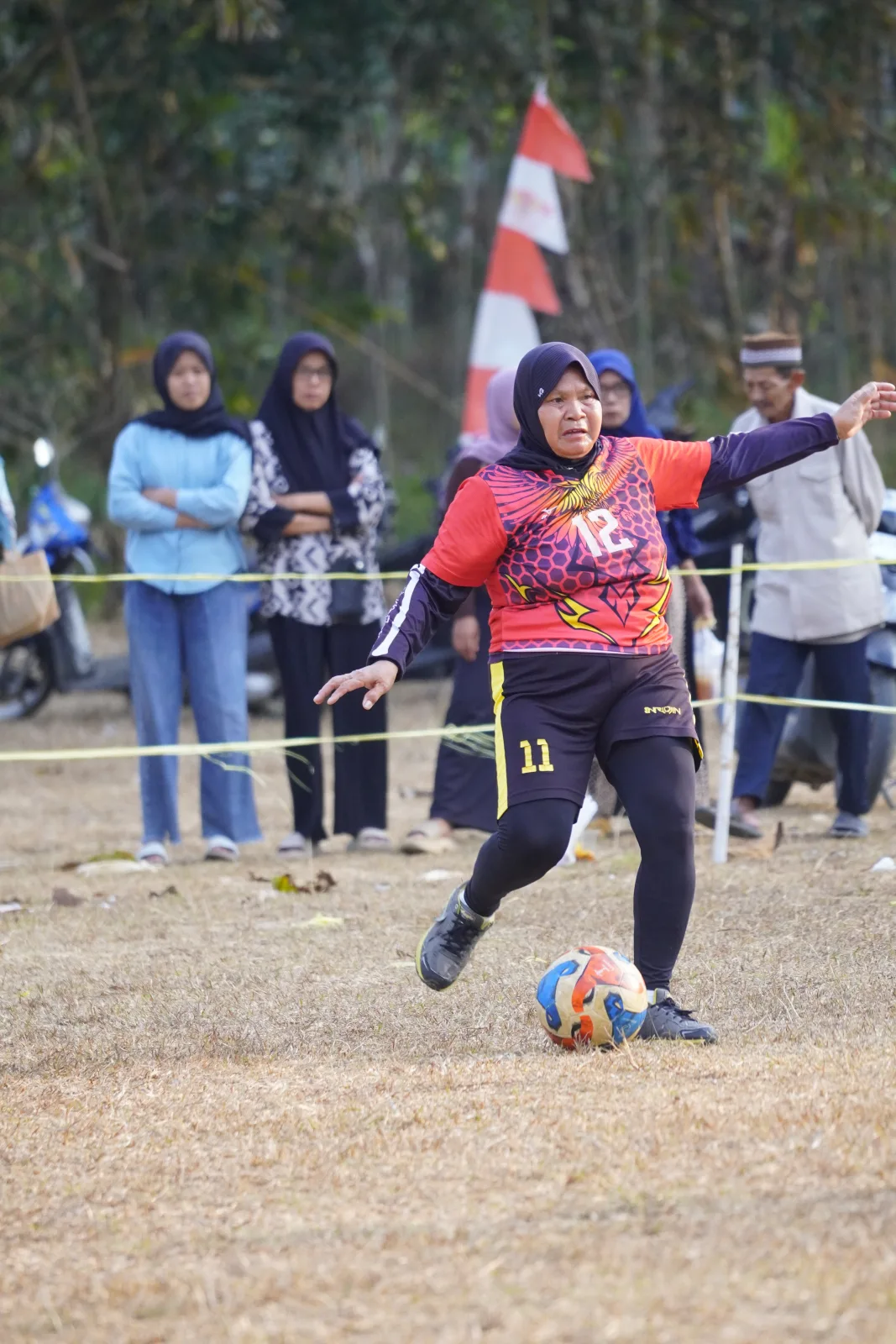 RT04 RW10 VS RT04 RW09 122