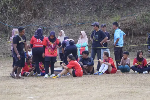 RT04 RW10 VS RT04 RW09 146