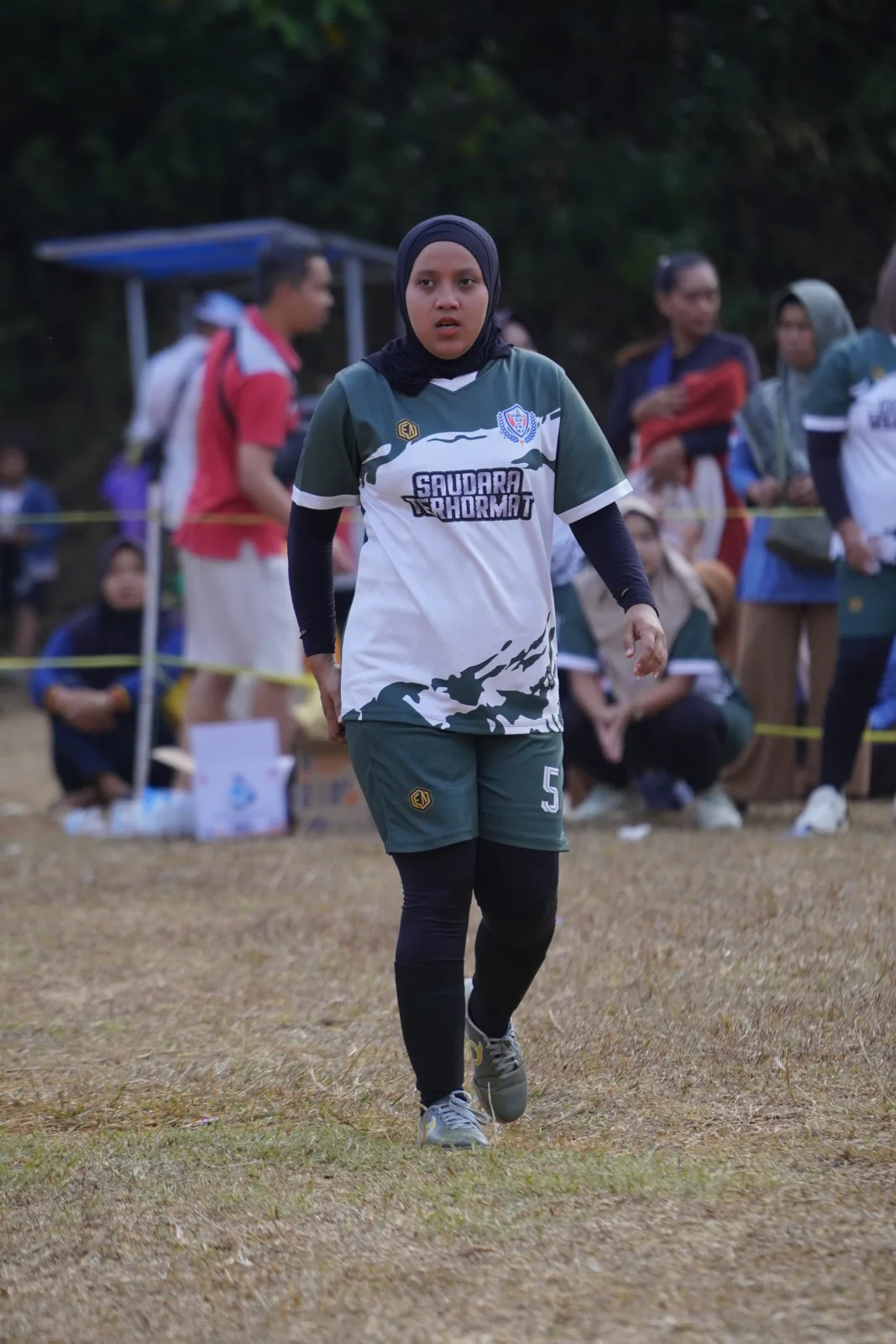 RT04 RW10 VS RT04 RW09 153