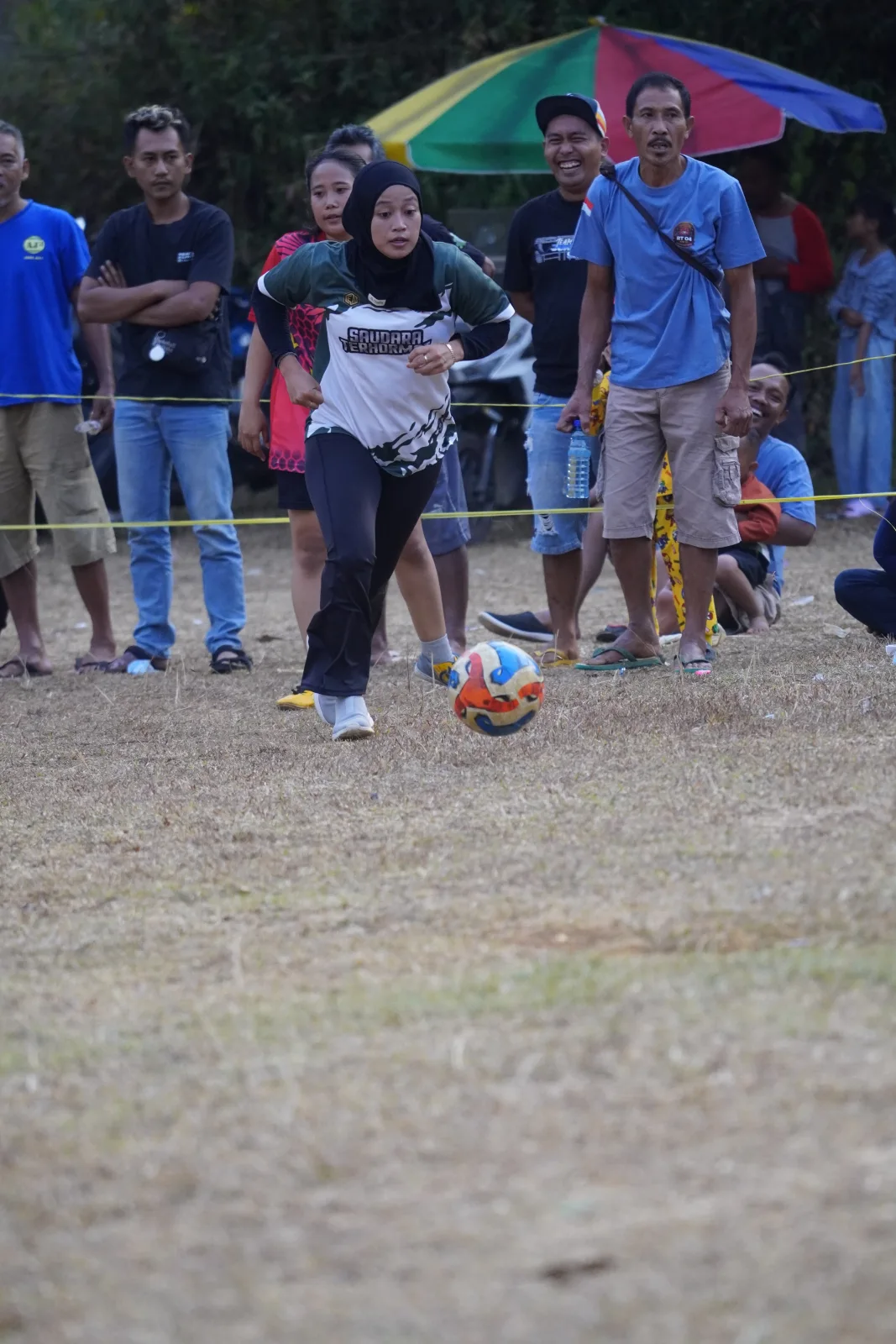 RT04 RW10 VS RT04 RW09 239