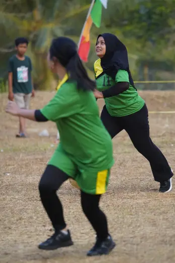 RT02 RW09 VS RT03 RW09 28