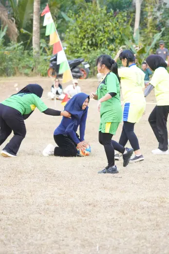 RT02 RW09 VS RT03 RW09 42